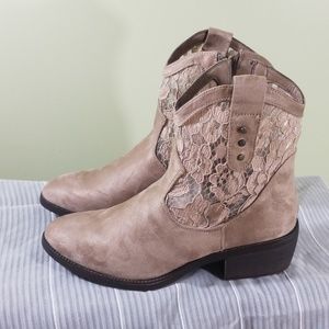 style & co booties